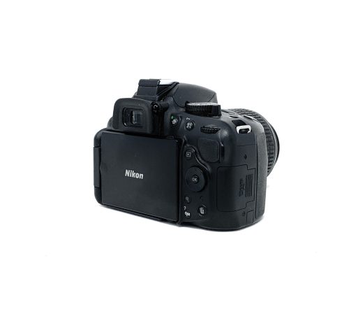 Nikon D5200 DSLR Camera with 18-55mm VR Lens Kit – Black - Image 4