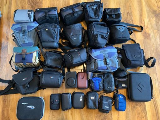 30 Camera bags/cases bulk Job Lowepro, Canon, Fujifilm, Sony etc.