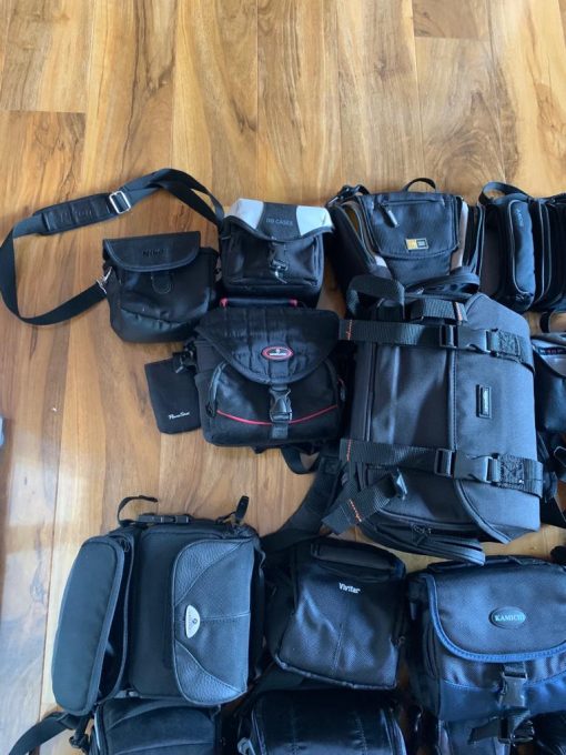 30 Camera bags/cases bulk Job Lowepro, Canon, Nikon, Lumix etc. - Image 2