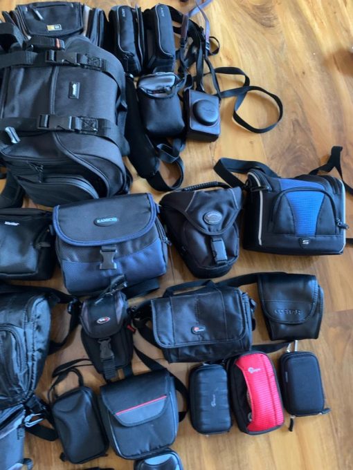 30 Camera bags/cases bulk Job Lowepro, Canon, Nikon, Lumix etc. - Image 5