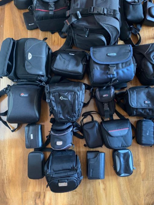 30 Camera bags/cases bulk Job Lowepro, Canon, Nikon, Lumix etc. - Image 6