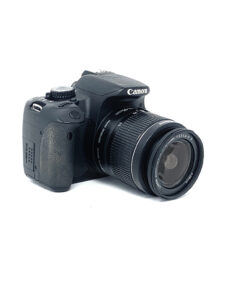 Canon EOS 650D DSLR Camera with 8-55mm f/3.5-5.6 IS II Lens – Black - Image 2