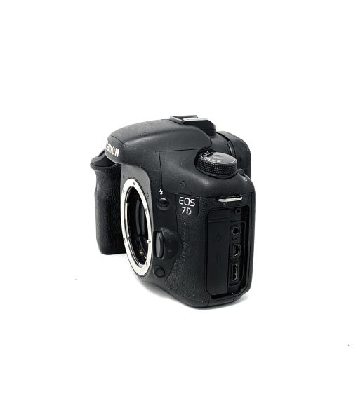 Canon EOS 7D DSLR Camera Body Only - Image 2