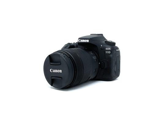 Canon 90D DSLR with 18-135mm f/3.5-5.6 IS Nano USM Lens