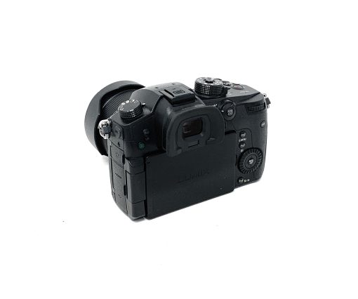 Panasonic DC-GH5 Mirrorless Camera with 12-60mm Lens – Black - Image 3