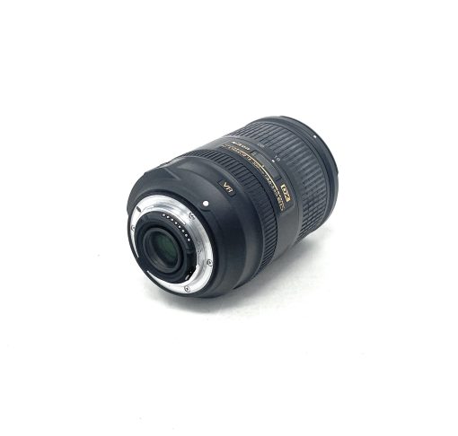 Nikon AF-S DX NIKKOR 18-300 mm f/3.5-6.3G ED VR Lens - Image 5