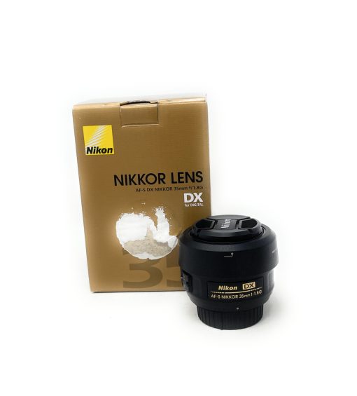 Nikon AF-S DX NIKKOR 35mm f/1.8G Lens - Image 5