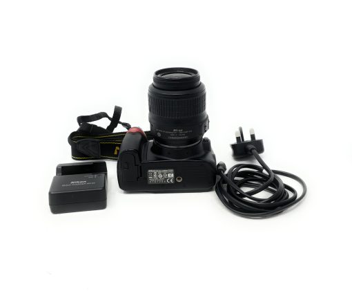 Nikon D3000 DSLR Camera with 18-55mm VR Lens Kit - Image 5