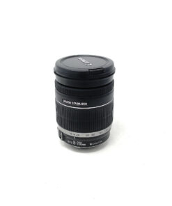 Canon EF-S 18-200mm f/3.5-5.6 IS Lens - Image 1