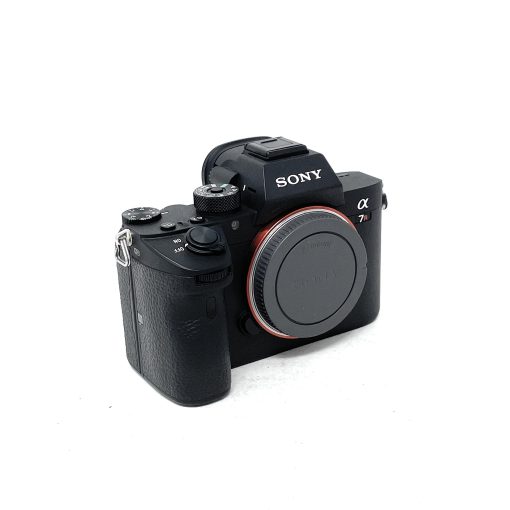 Sony Alpha 7R III Mirrorless Camera - Image 2