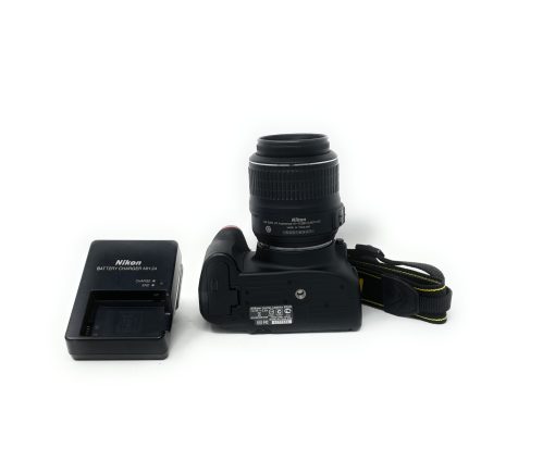 Nikon D5100 DSLR Camera with 18-55mm VR Lens - Image 5