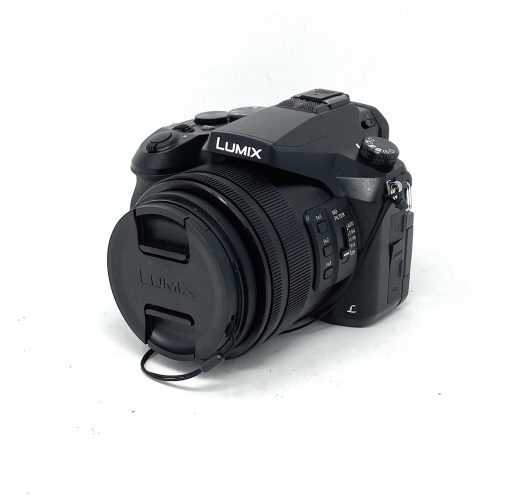 Panasonic Lumix DMC-FZ2000 Bridge Camera