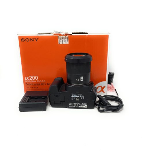 Sony A200 DSLR Camera - Image 5