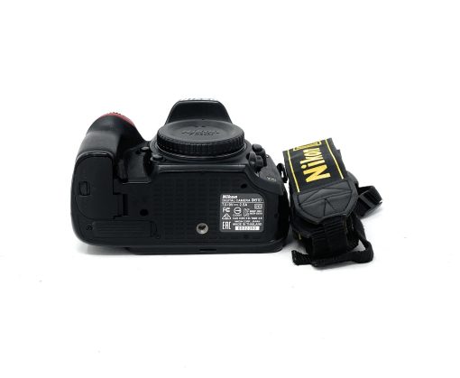 Nikon D610 DSLR Camera Body Only - Image 5