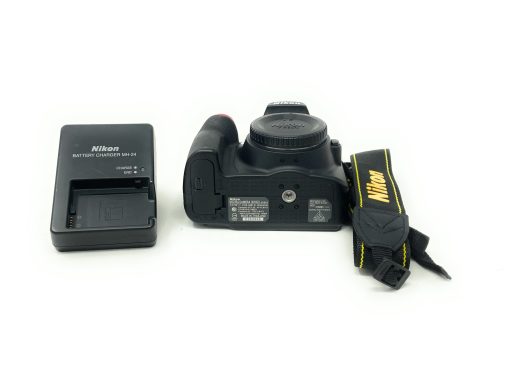 Nikon D3400 DSLR Camera Body Only - Image 5