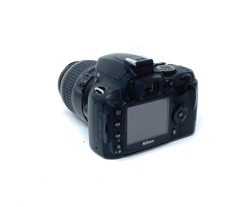 Nikon D40 DSLR Camera with 18-55mm II - Image 3