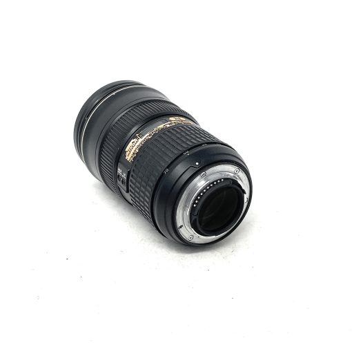 Nikon AF-S NIKKOR 24-70mm f/2.8G ED Lens - Image 4