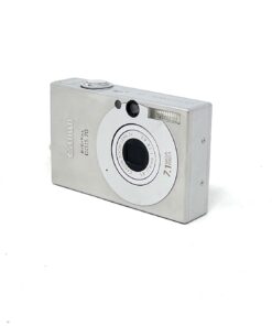 IXUS 70