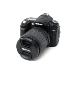 Nikon D90 DSLR Camera with 18-105mm VR Lens