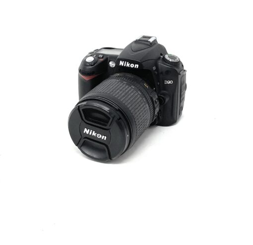 Nikon D90 DSLR Camera with 18-105mm VR Lens