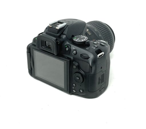 Nikon D5200 DSLR Camera with 18-55mm VR Lens Kit – Black - Image 4