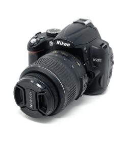 Nikon D5000 DSLR Camera with 18-55mm VR Lens - Image 1