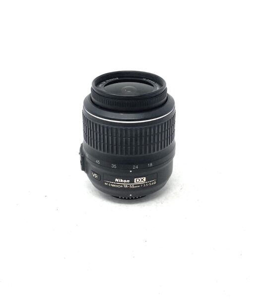 Nikon AF-S DX 18-55mm VR Lens