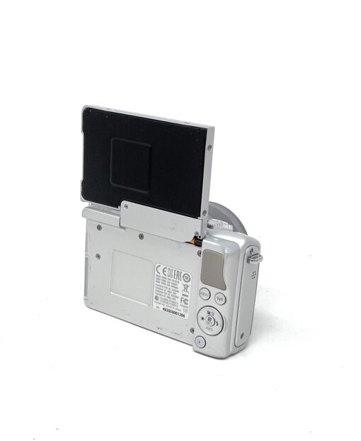 Canon EOS M100 with EF-M 15-45mm Lens Silver - Image 5