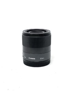 Canon EF-M 32mm f/1.4 STM Lens