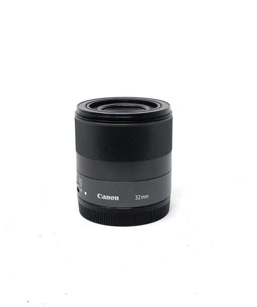 Canon EF-M 32mm f/1.4 STM Lens