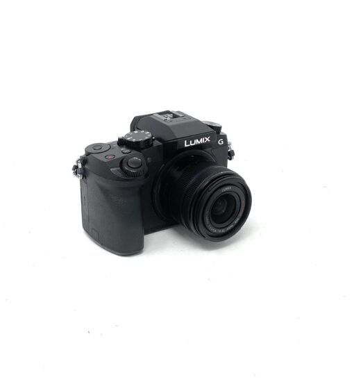 Panasonic Lumix DMC-G7 DSLR Camera with 14-42 LEICA Lens- Black - Image 2
