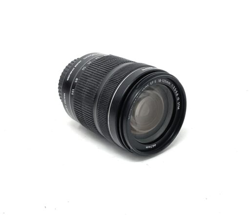 Canon EF-S 18-135mm f/3.5-5.6 IS STM - Image 3