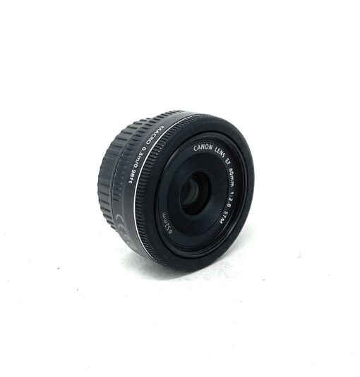 Canon EF 40mm f2.8 STM Lens - Image 3