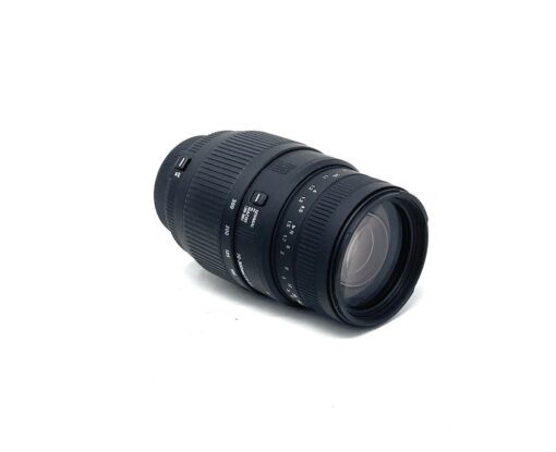 Sigma 70-300mm f4-5.6 DG Macro For Nikon - Image 3
