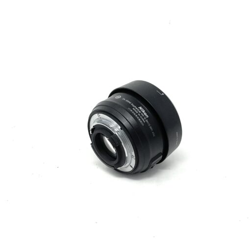 Nikon AF-S DX NIKKOR 35mm f/1.8G Lens - Image 4