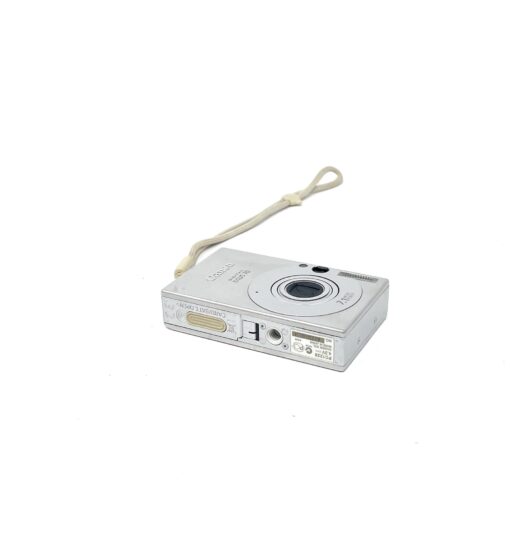 Canon IXUS 70 Compact Camera – Silver - Image 5
