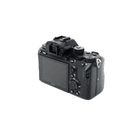Sony Alpha 7R III Mirrorless Camera - Image 4