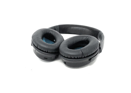Bose QuietComfort 35 Wireless Headphones Black - Image 3