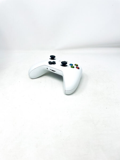Microsoft Xbox One S 1TB - Image 5