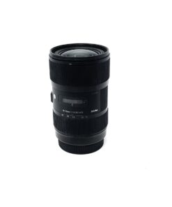 18-35mm F1.8 DC HSM Canon