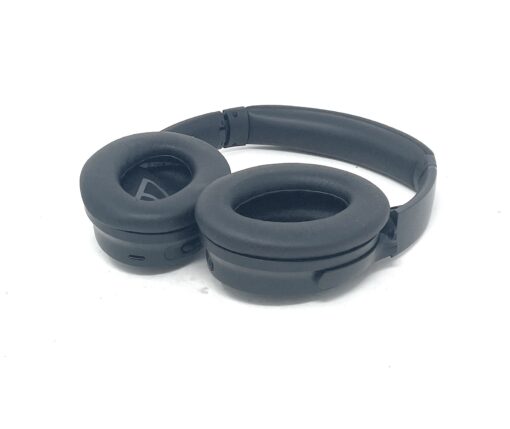 Bose QuietComfort 45 Wireless Noise Cancelling Headphones - Image 4