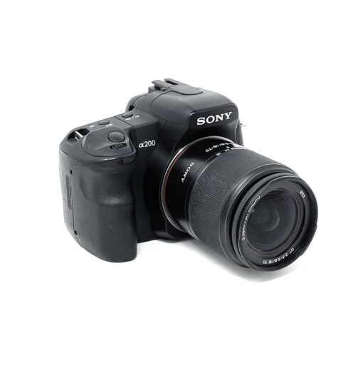 Sony A200 DSLR Camera with DT 18-70mm Lens - Image 2