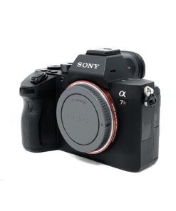 Sony Alpha 7R III Mirrorless Camera