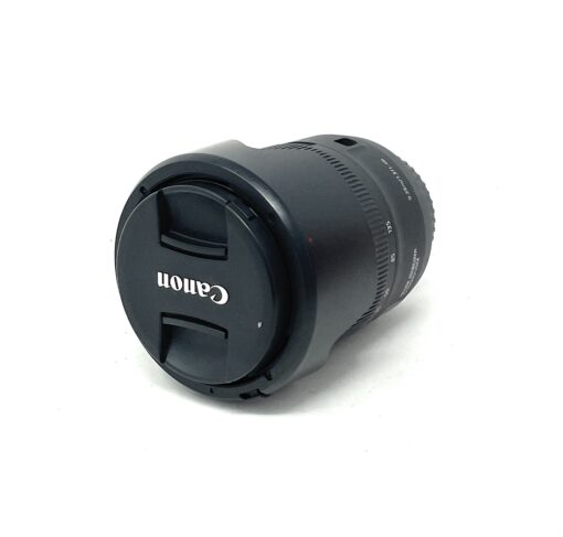 Canon EF-S 18-135mm f3.5-5.6 IS USM - Image 2