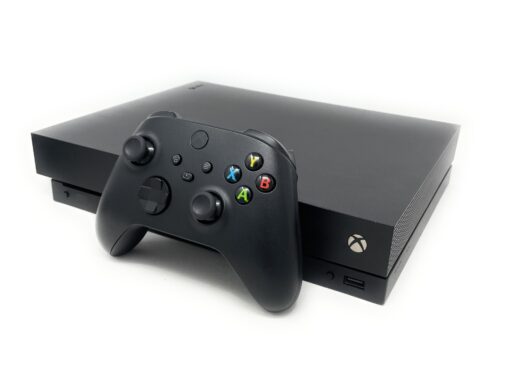 Microsoft Xbox One X 1TB