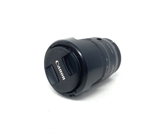 Canon EF-S 18-135mm f3.5-5.6 IS USM - Image 2