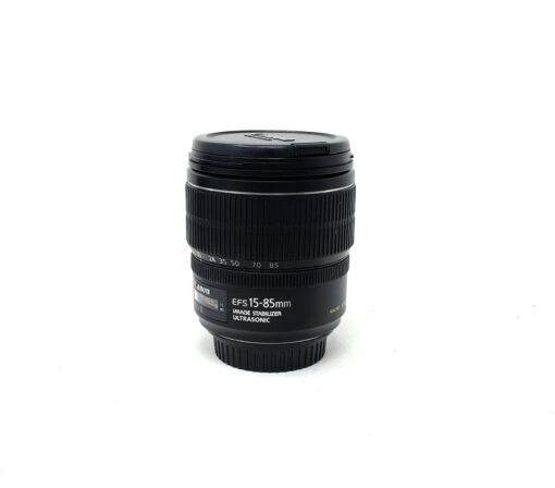 Canon EF-S 15-85mm f/3.5-5.6 IS USM