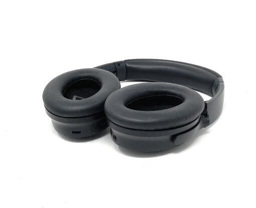 Bose QuietComfort 45 Wireless Noise Cancelling Headphones - Image 3