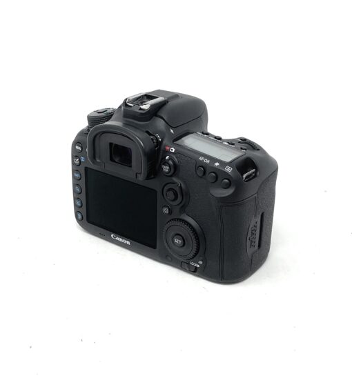 Canon 7D II - Image 4