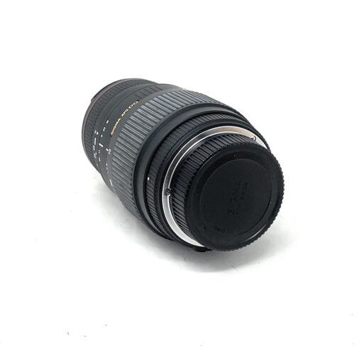 Sigma 70-300mm f4-5.6 APO DG Macro For Nikon - Image 5